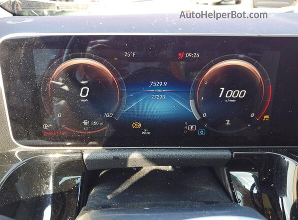 W1N4N4HB4MJ212537 2021 MERCEDES-BENZ GLA Red Սարքավորումների վահանակի տեսք