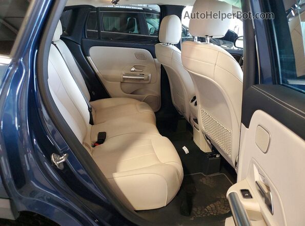 W1N4N4HB4MJ282796 2021 MERCEDES-BENZ GLA Blue Vista interior trasera