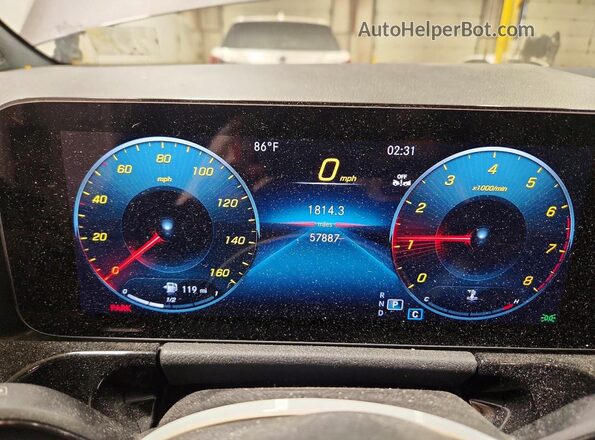 W1N4N4HB6PJ454962 2023 MERCEDES-BENZ GLA Gray Widok zestawu wskaźników