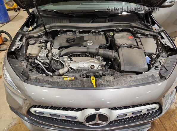 W1N4N4HB6PJ454962 2023 MERCEDES-BENZ GLA Gray Widok komory silnika