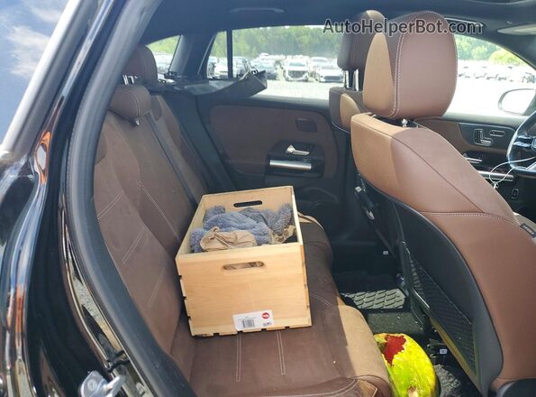 W1N4N4HB7SJ654869 2025 MERCEDES-BENZ GLA Black Vista interior trasera