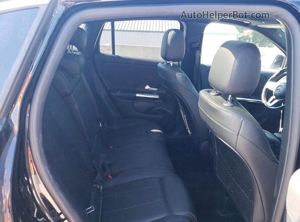W1N4N4HB8MJ245315 2021 MERCEDES-BENZ GLA Black Widok tylnych siedzeń