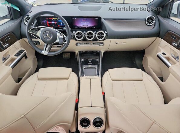 W1N4N4HBXTJ858485 2026 MERCEDES-BENZ GLA Белый Вид панели приборов