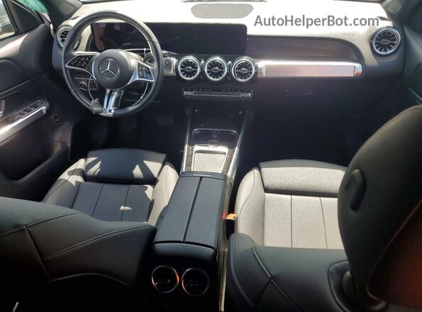 W1N9M0CB2RN098854 2024 MERCEDES-BENZ EQB Серебряный Вид панели приборов