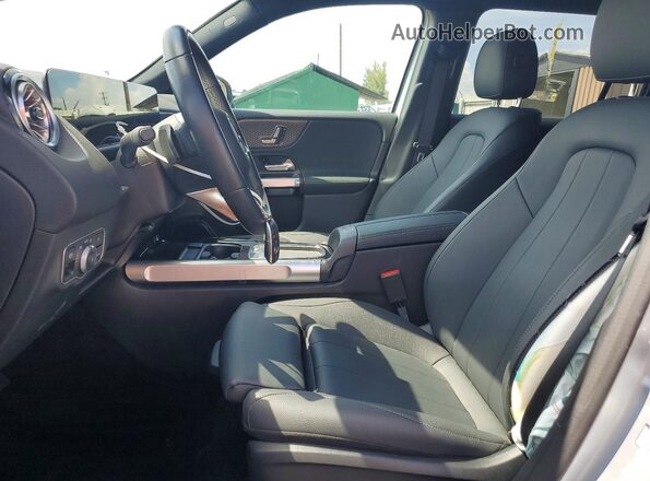 W1N9M0CB2RN098854 2024 MERCEDES-BENZ EQB Серебряный Вид салона спереди