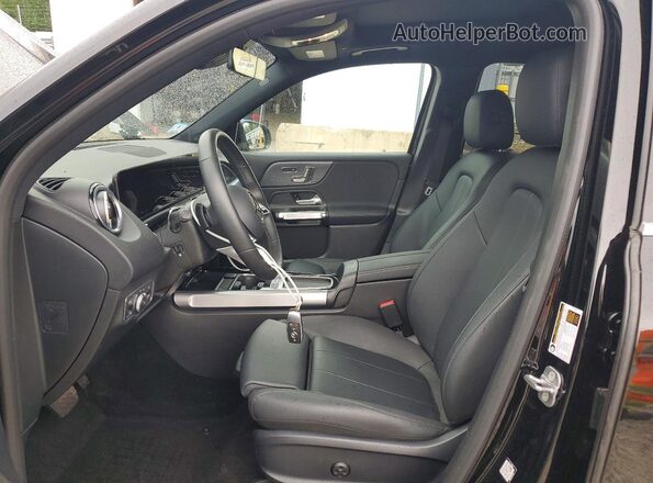 W1N9M0KB2RN103195 2024 MERCEDES-BENZ EQB Черный Вид салона спереди