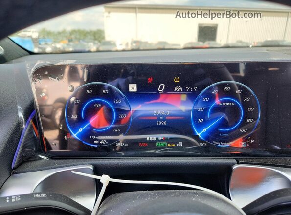 W1N9M0KBXSN149444 2025 MERCEDES-BENZ EQB Gray Vista del cuadro de instrumentos