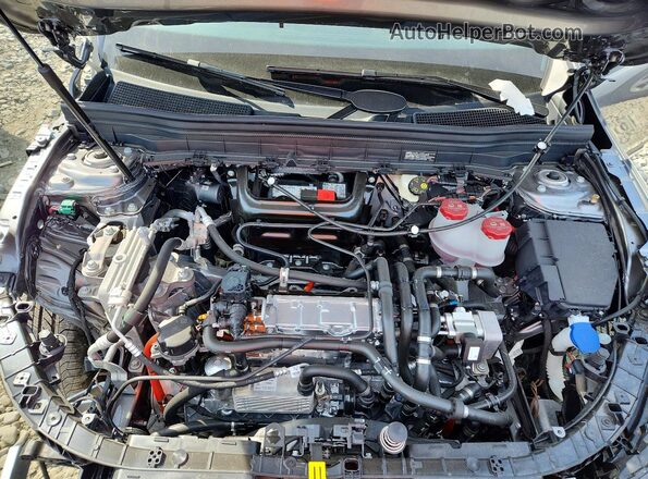 W1N9M0KBXSN149444 2025 MERCEDES-BENZ EQB Gray Vista del compartimento del motor