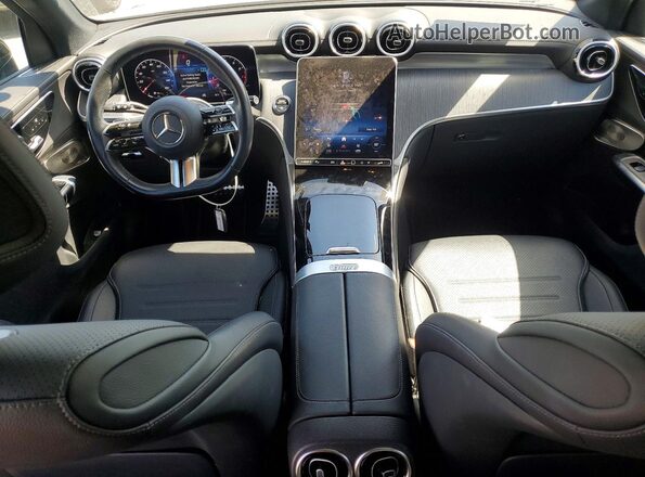 W1NKM4HB2RF095688 2024 MERCEDES-BENZ GLC-CLASS Black Widok deski rozdzielczej