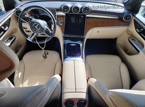 W1NKM4HB3RF117214 2024 MERCEDES-BENZ GLC-CLASS Black Widok deski rozdzielczej