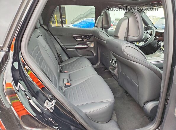 W1NKM4HB7TF457988 2026 MERCEDES-BENZ GLC-CLASS Черный Вид задних сидений