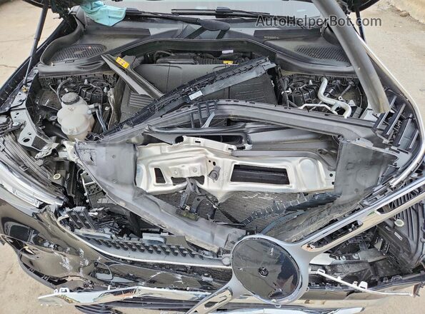 W1NKM4HB8SF376173 2025 MERCEDES-BENZ GLC-CLASS Black ძრავის განყოფილების ხედი