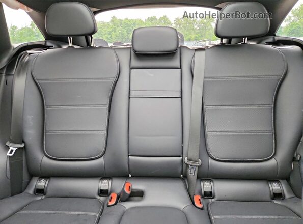 W1NKM4HB8SF376173 2025 MERCEDES-BENZ GLC-CLASS Black უკანა სავარძლების ხედი