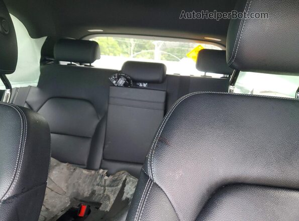W1NTG4EB3LU030898 2020 MERCEDES-BENZ GLA Red Widok tylnych siedzeń