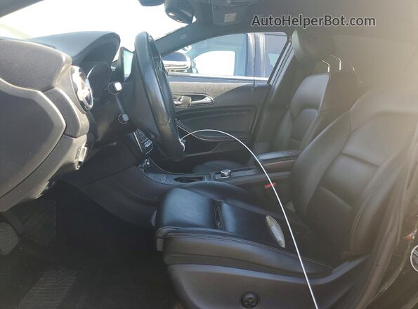 W1NTG4EB6LU040552 2020 MERCEDES-BENZ GLA-CLASS Black 360 interior view