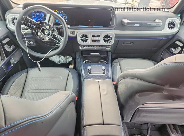 W1NWM0AB4SX028658 2025 MERCEDES-BENZ G-CLASS Gray Vista del salpicadero