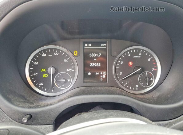 W1WV0FEY3P4284366 2023 MERCEDES-BENZ METRIS Blue Вид щитка приладів