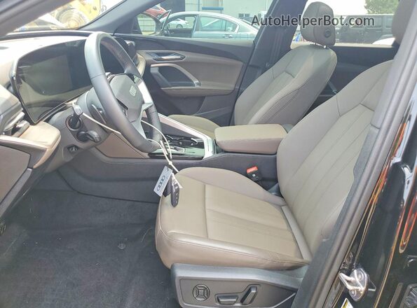 WA11AAGU1S2066333 2025 AUDI Q5 Черный Вид салона спереди