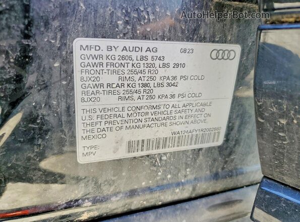 WA124AFY1R2002660 2024 AUDI SQ5 Black Սալոնի 360 աստիճան տեսք
