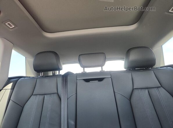 WA124BGF7SA055751 2025 AUDI OTHER Black Հետևի նստատեղերի տեսք