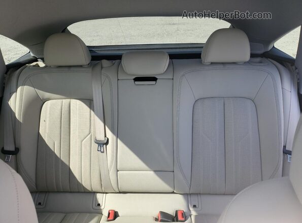 WA12AAGE9MB001410 2021 AUDI E-TRON White Հետևի նստատեղերի տեսք