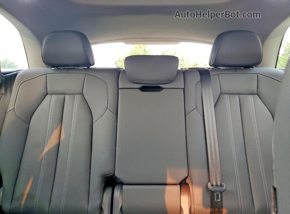 WA12AAGU1S2014558 2025 AUDI Q5 Gray Հետևի նստատեղերի տեսք