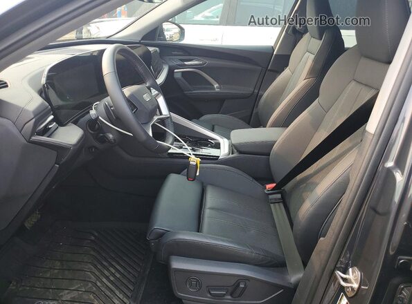 WA12AAGU1S2014558 2025 AUDI Q5 Gray Սալոնի դիմացի տեսք