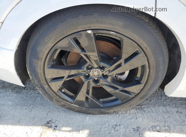 WA13AAGE3NB025787 2022 AUDI E-TRON White Vista de la etiqueta del VIN