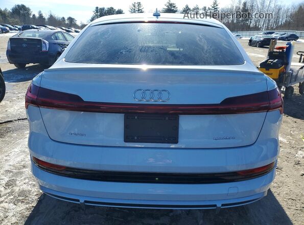 WA13AAGE3NB025787 2022 AUDI E-TRON White Vista trasera