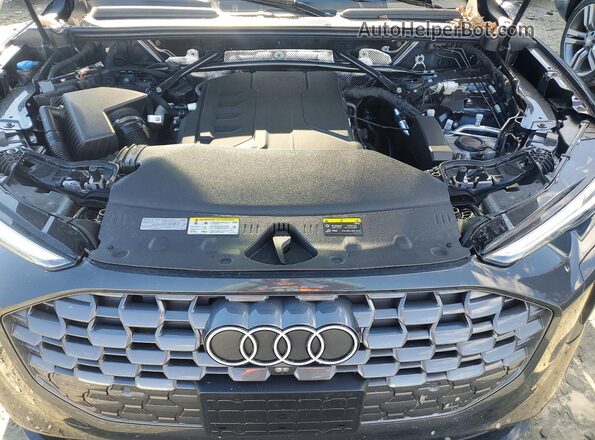 WA13AAGU2S2064244 2025 AUDI Q5 Black ძრავის განყოფილების ხედი