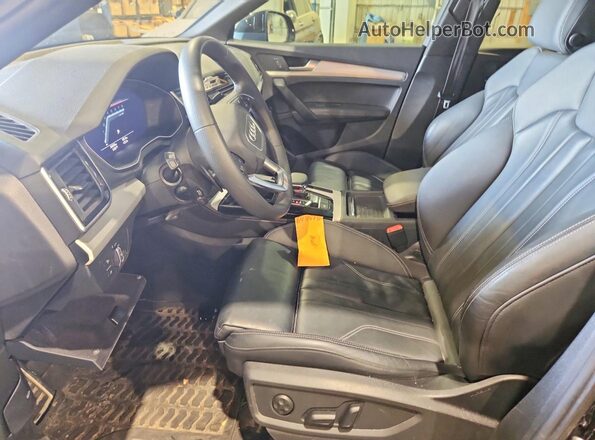 WA14AAFY4R2015789 2024 AUDI Q5 Black Սալոնի դիմացի տեսք
