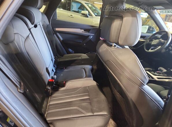 WA14AAFY4R2015789 2024 AUDI Q5 Black Սալոնի հետևի տեսք