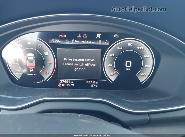 WA15AAFY0P2149863 2023 AUDI Q5 Gray Rear seats view