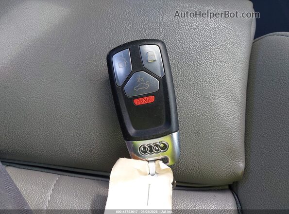 WA15AAFY2N2066190 2022 AUDI Q5 Silver Widok deski rozdzielczej