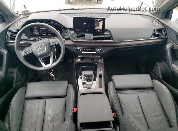 WA15AAFY3N2089722 2022 AUDI Q5 Gray Vista del salpicadero