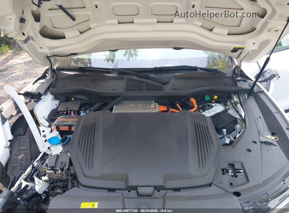 WA15AAGE3RB030681 2024 AUDI Q8 E-TRON White უკანა ხედი