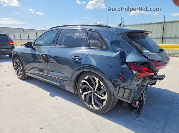 WA15AAGE7RB048567 2024 AUDI Q8 Teal Trasero izquierdo