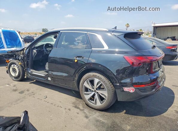 WA15AAGEXRB039331 2024 AUDI Q8 Black Trasero izquierdo