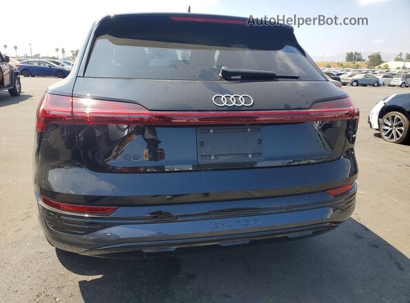 WA15AAGEXRB039331 2024 AUDI Q8 Black Vista trasera