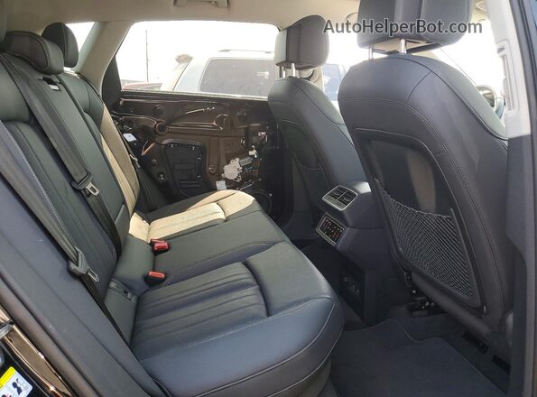 WA15AAGEXRB039331 2024 AUDI Q8 Black Vista interior trasera