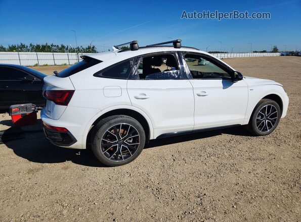 WA16AAFY7N2076251 2022 AUDI Q5 White Trasero derecho