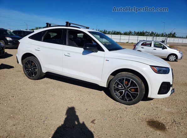 WA16AAFY7N2076251 2022 AUDI Q5 White Delantero derecho
