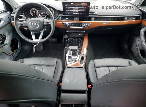 WA18AAF41PA038643 2023 AUDI A4 Silver Vista del salpicadero