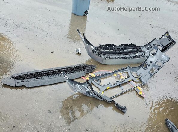 WA18AAF41PA038643 2023 AUDI A4 Silver Vista del compartimento del motor