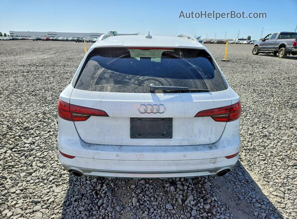 WA18NAF49JA023142 2018 AUDI A4 White უკანა ხედი