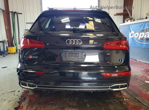 WA1A4AFY1J2053611 2018 AUDI SQ5 Black Rear view