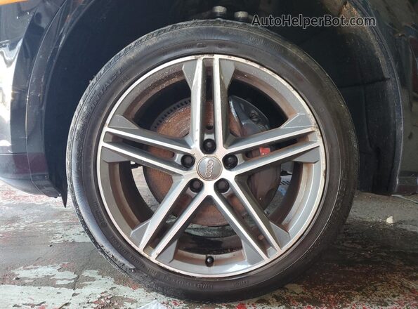 WA1A4AFY1J2053611 2018 AUDI SQ5 Black 