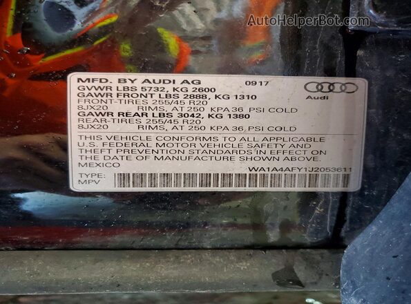 WA1A4AFY1J2053611 2018 AUDI SQ5 Black 360 interior view