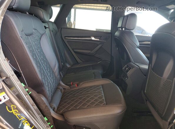 WA1A4AFY4J2190171 2018 AUDI SQ5 Gray Вид задніх сидінь