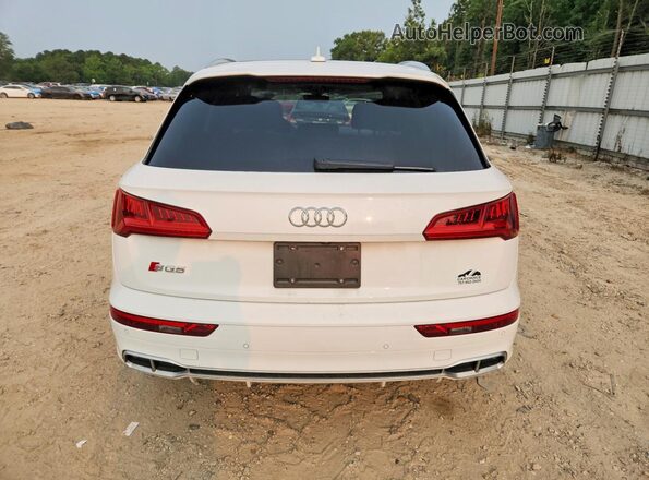 WA1A4AFY6J2028283 2018 AUDI SQ5 White Հետևի տեսք